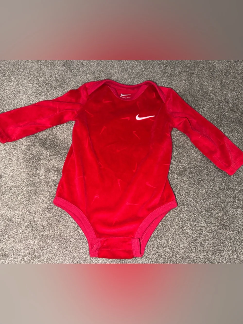 Nike Red Baby Velour Tracksuit with White Swoosh - Picture 2 of 6